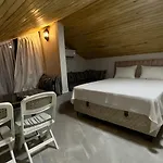 Hotel apartamentowy Burcin *