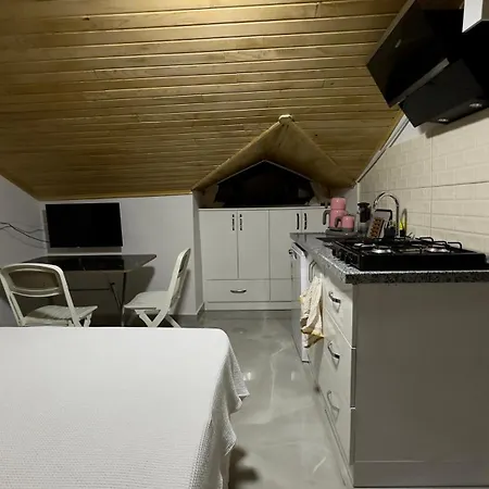 Lägenhetshotell Burcin *