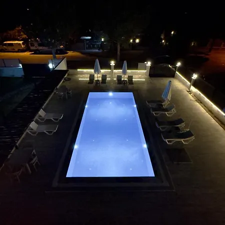 Hotel apartamentowy Burcin *